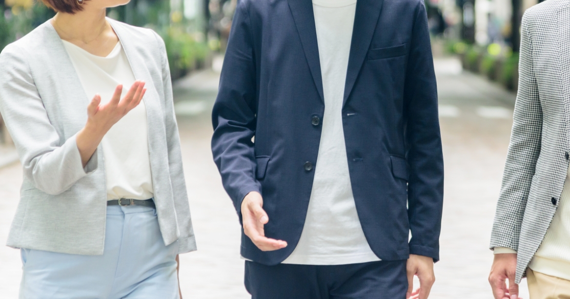 ビジネスカジュアル